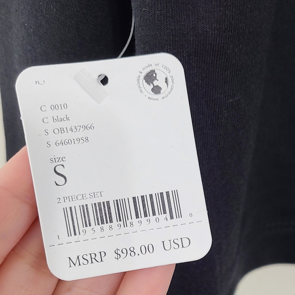 Free People Sunny Athleisure 2-pc. set Crop top and shorts black NEW - Picture 7 of 8